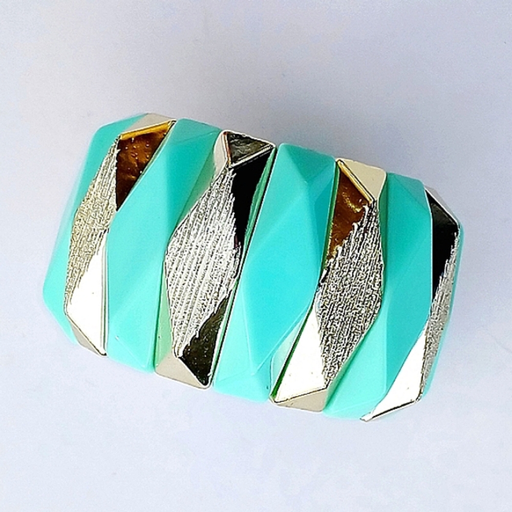 STRETCH CUFF turquoise silvertone vintage retro bracelet aqua plastic